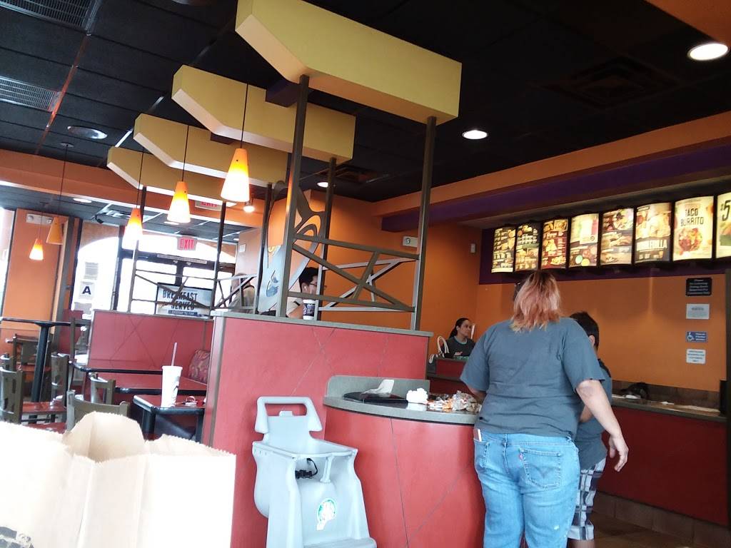 Taco Bell | meal takeaway | 1134 W 6th St, Corona, CA 92882, USA | 9512781281 OR +1 951-278-1281