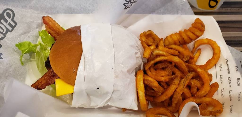 Hardees | restaurant | 127 Cumberland Trace Rd, Bowling Green, KY 42103, USA | 2707813663 OR +1 270-781-3663