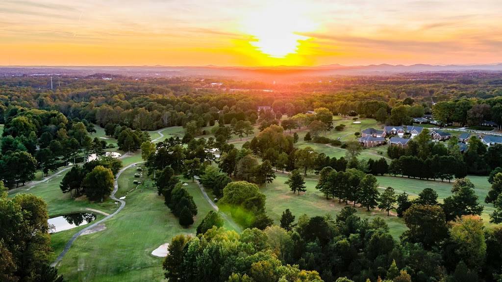 Paris Mountain Country Club | restaurant | 301 Old Rockhouse Rd, Greenville, SC 29609, USA | 8648344781 OR +1 864-834-4781