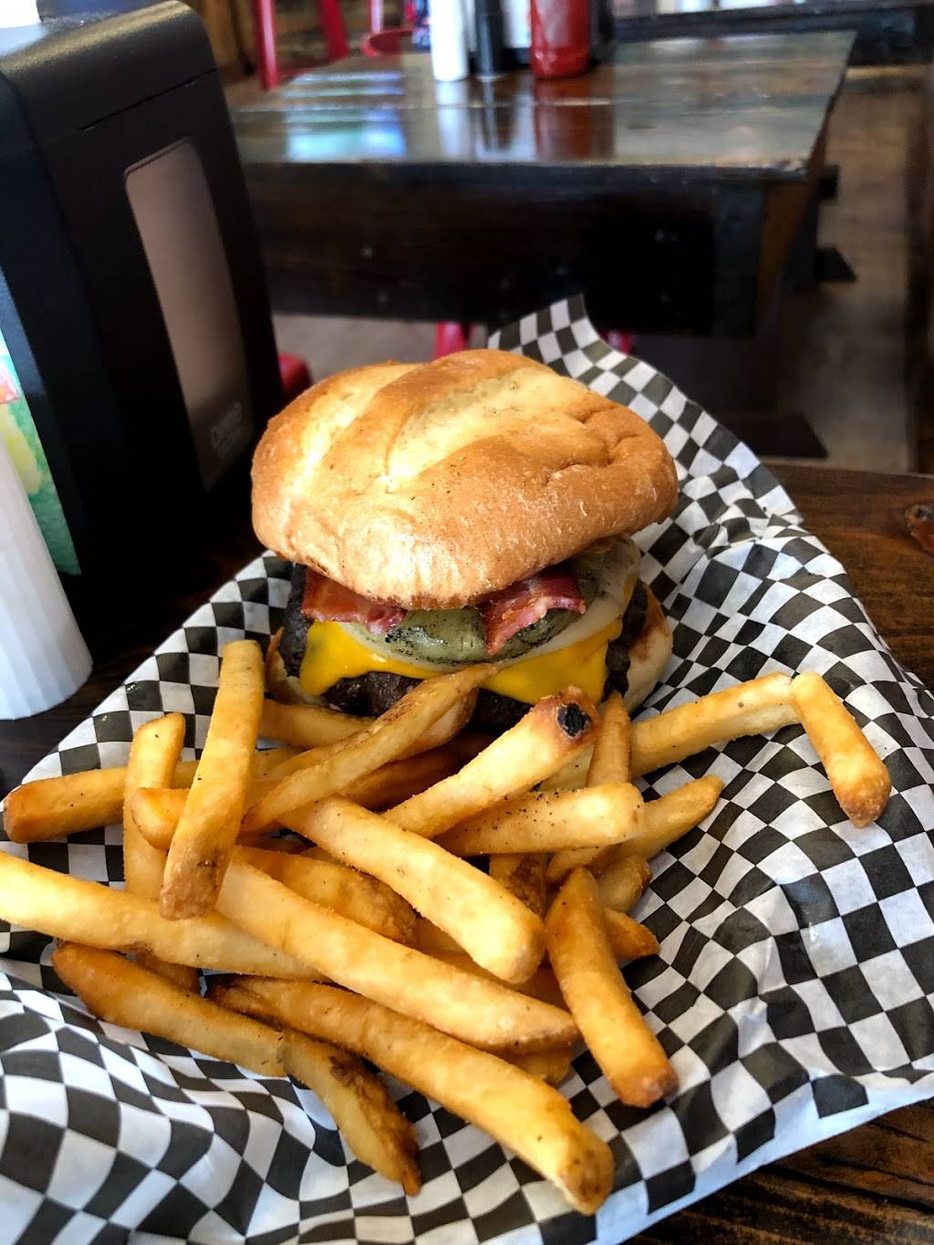 5 Points Deli & Grill | restaurant | 1010 E Fairview Ave, Montgomery, AL 36106, USA | 3343545309 OR +1 334-354-5309