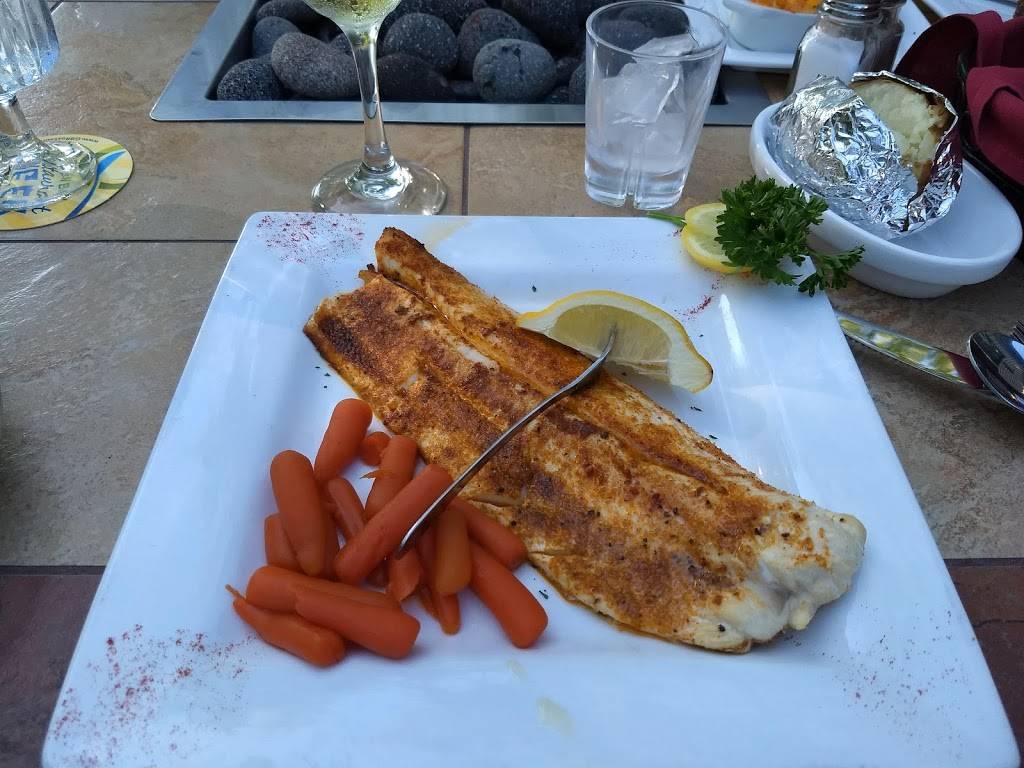 The English Inn | restaurant | 9793, 3597 Bay Settlement Rd, Green Bay, WI 54311, USA | 9204550676 OR +1 920-455-0676