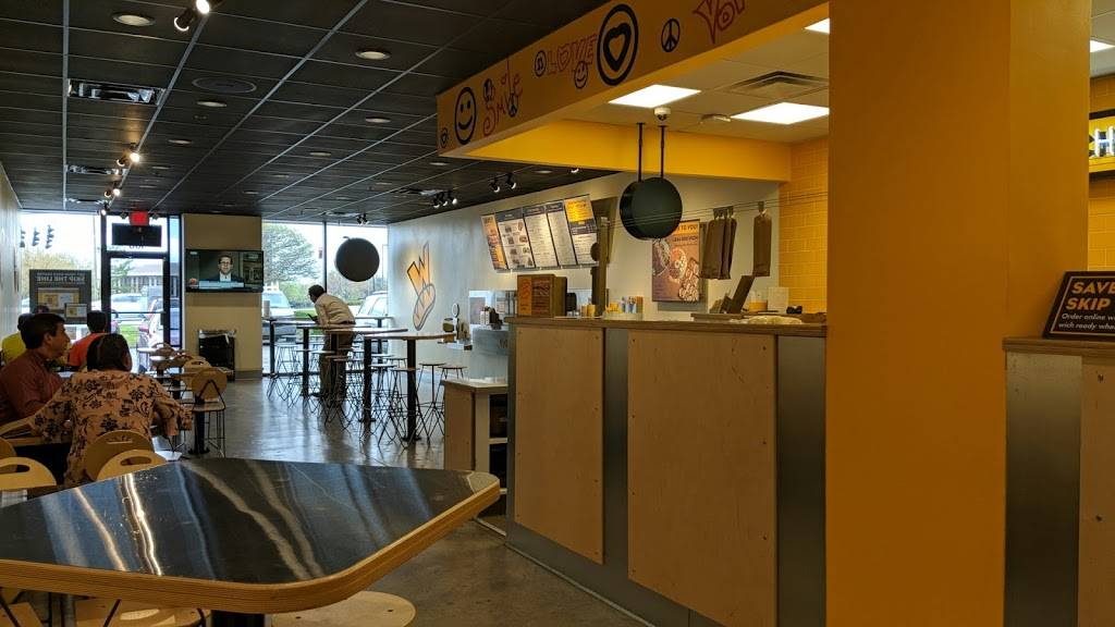 Which Wich Superior Sandwiches | restaurant | 221 S Hurstbourne Pkwy Suite 103, Louisville, KY 40222, USA | 5027082535 OR +1 502-708-2535