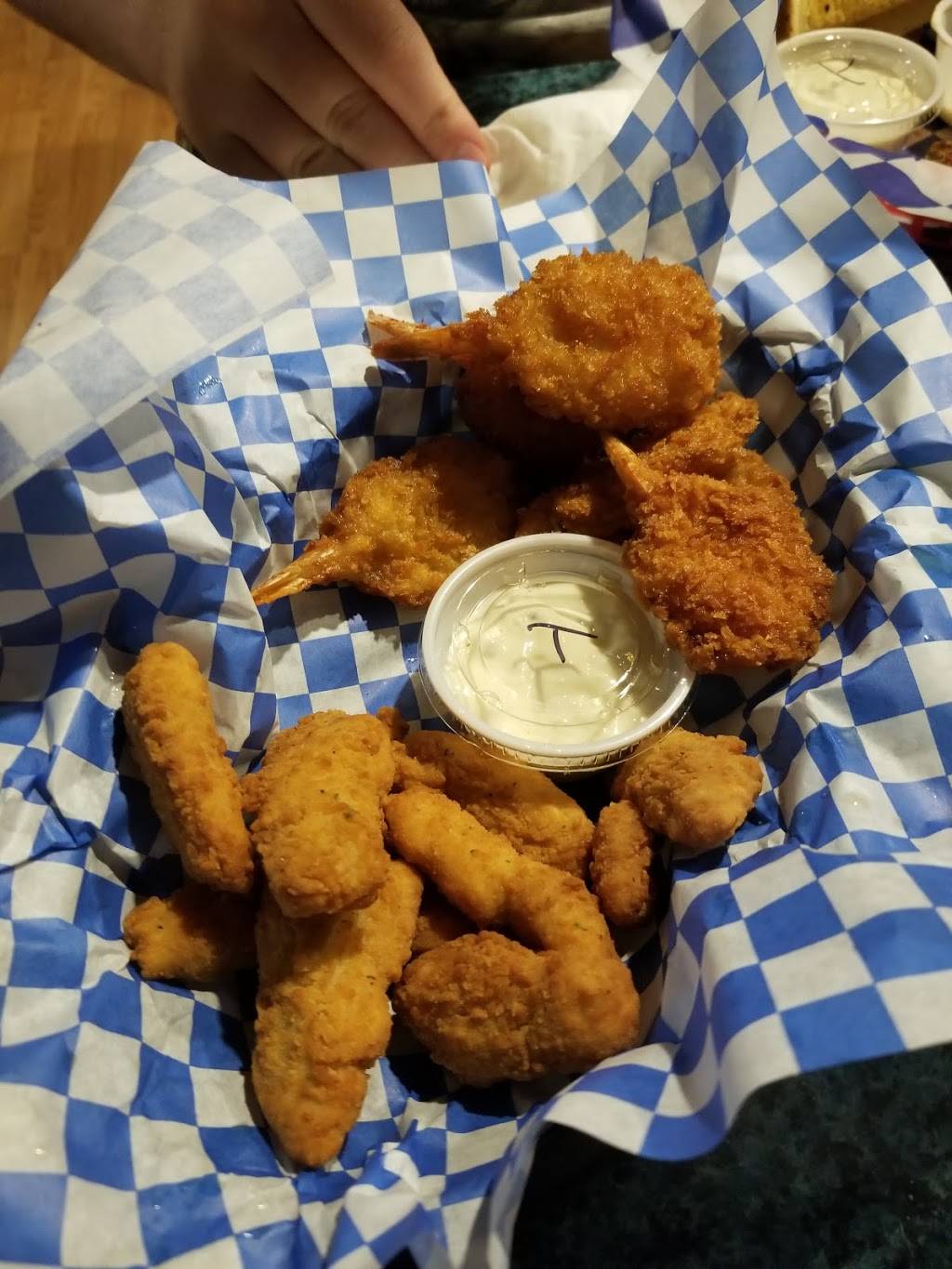 Donnas Place Bar & Grill | restaurant | 112 Ramsey Way, Toledo, WA 98591, USA | 3608642700 OR +1 360-864-2700