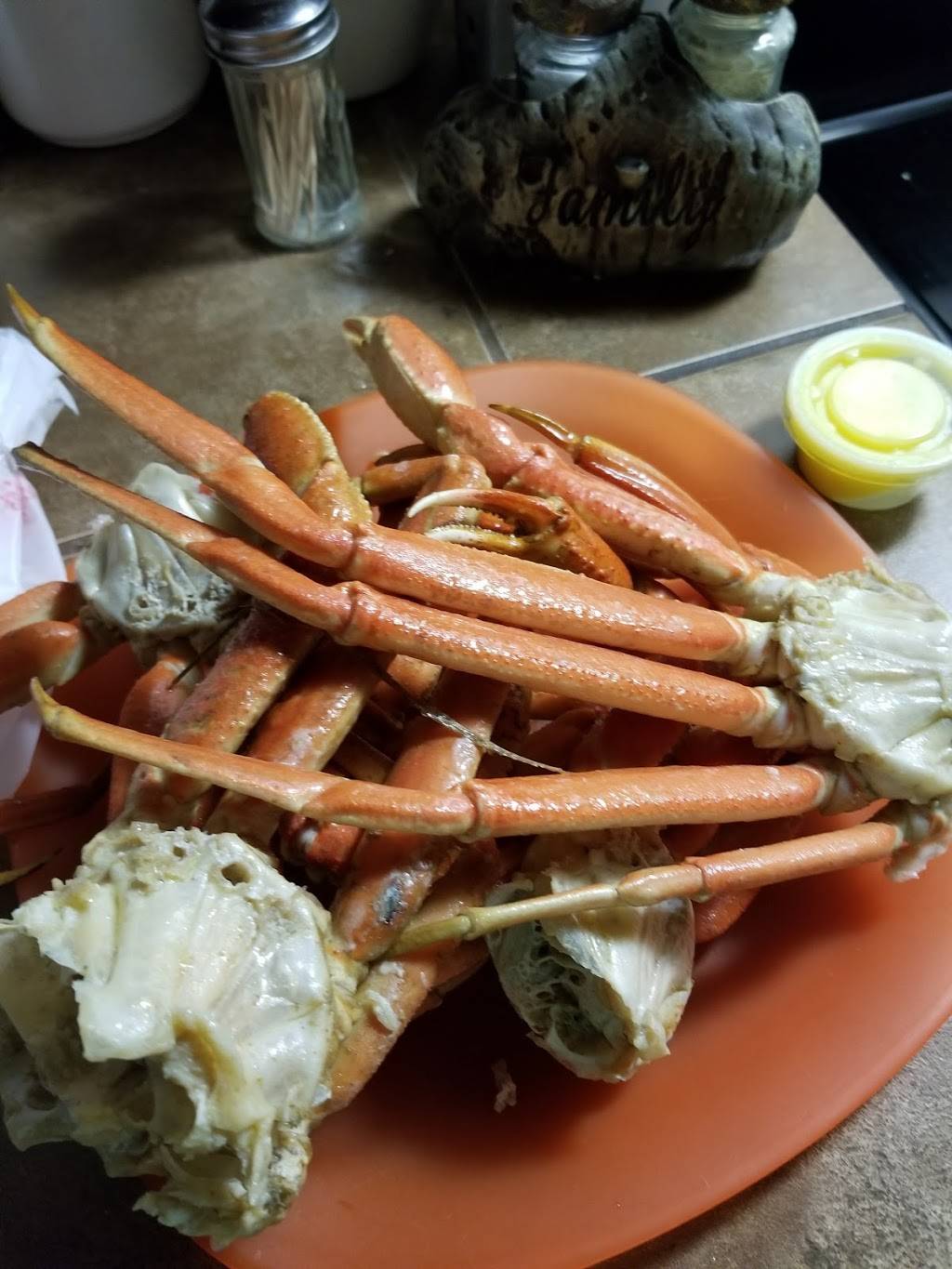 The Crawfish King | restaurant | 1055 U.S. 49 Frontage Rd Suite E, Richland, MS 39218, USA | 7692510723 OR +1 769-251-0723