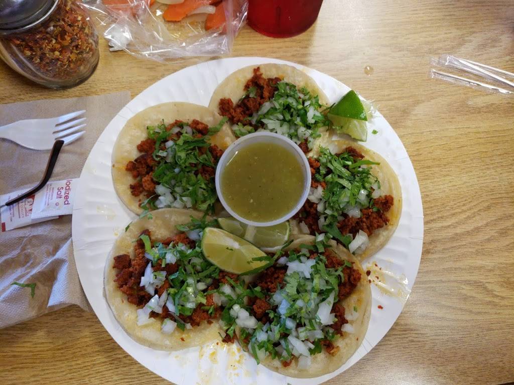 Taqueria Zacatecas | restaurant | 17014 Smoke Tree St, Hesperia, CA 92345, USA | 7609982977 OR +1 760-998-2977