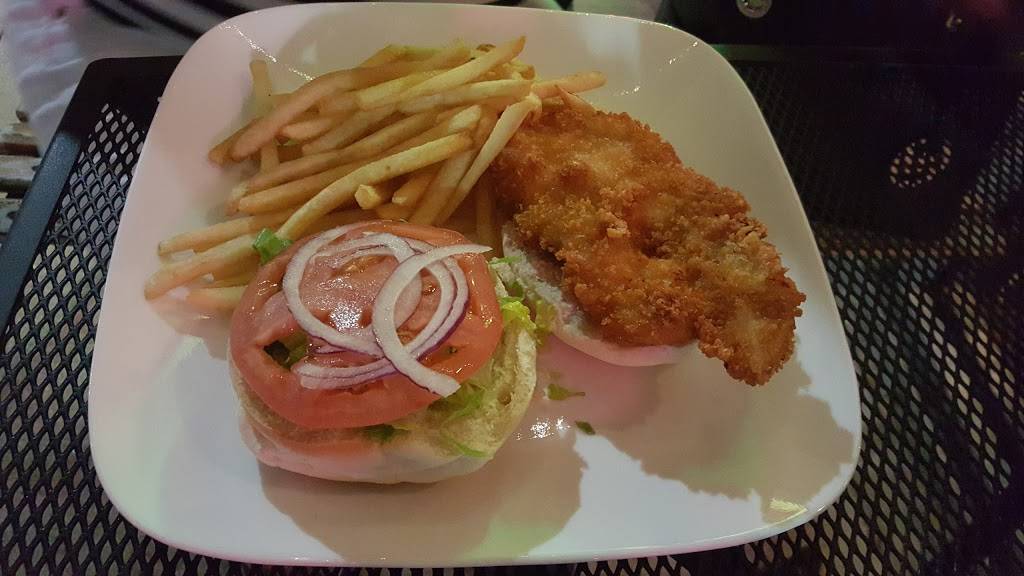 Muncheez | restaurant | 6640 Collins Ave, Miami Beach, FL 33141, USA | 3058688282 OR +1 305-868-8282