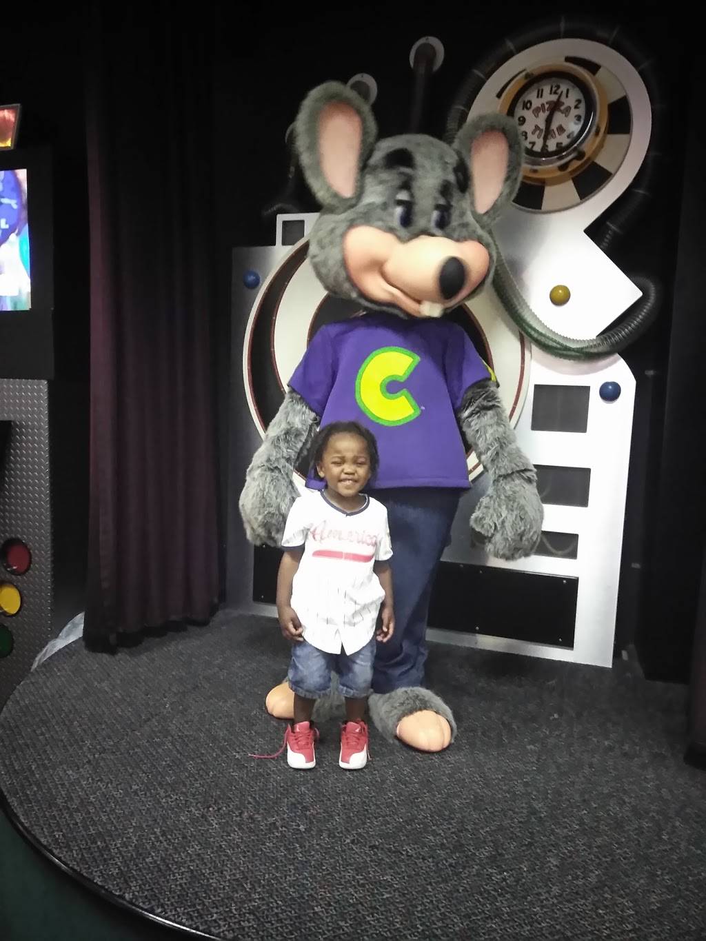Chuck E. Cheeses | restaurant | 16790 Interstate 45 South, Conroe, TX 77385, USA | 9362711550 OR +1 936-271-1550