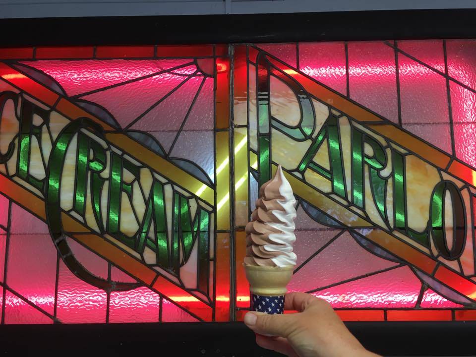 The Towne Scoop | restaurant | 8 Park Pl, Verona, NJ 07044, USA | 9738572667 OR +1 973-857-2667