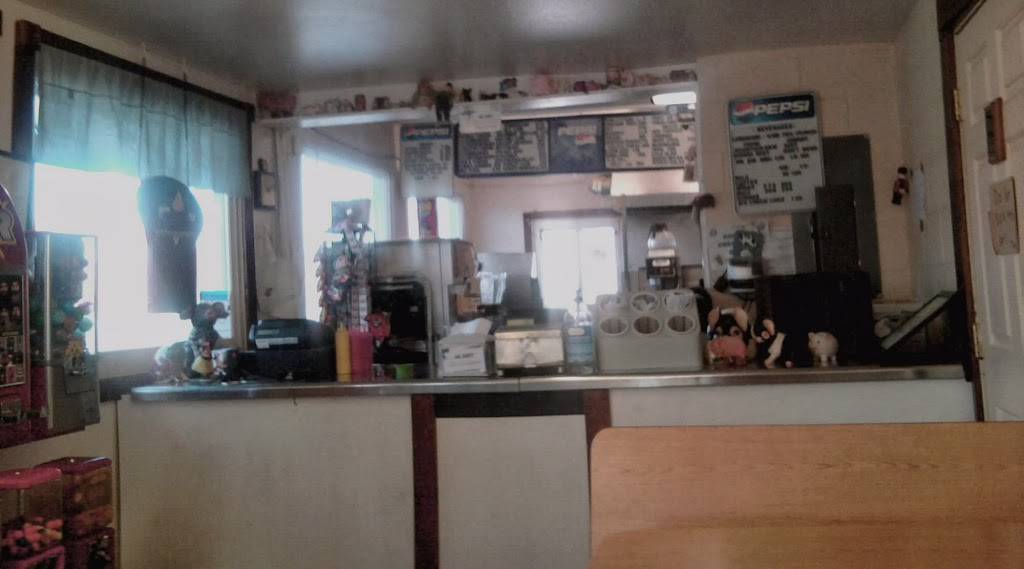 Mr Bibbs Tenderloin | restaurant | 2705 6th Ave, Des Moines, IA 50313, USA | 5152430929 OR +1 515-243-0929