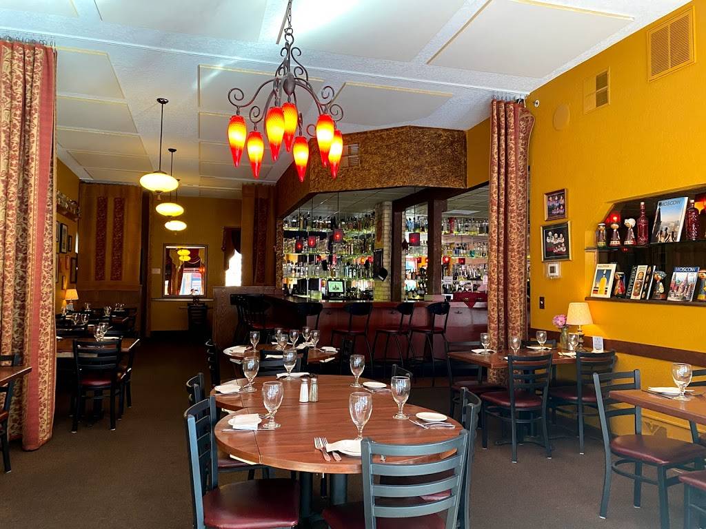 Moscow on the Hill | restaurant | 371 Selby Ave, St Paul, MN 55102, USA | 6512911236 OR +1 651-291-1236