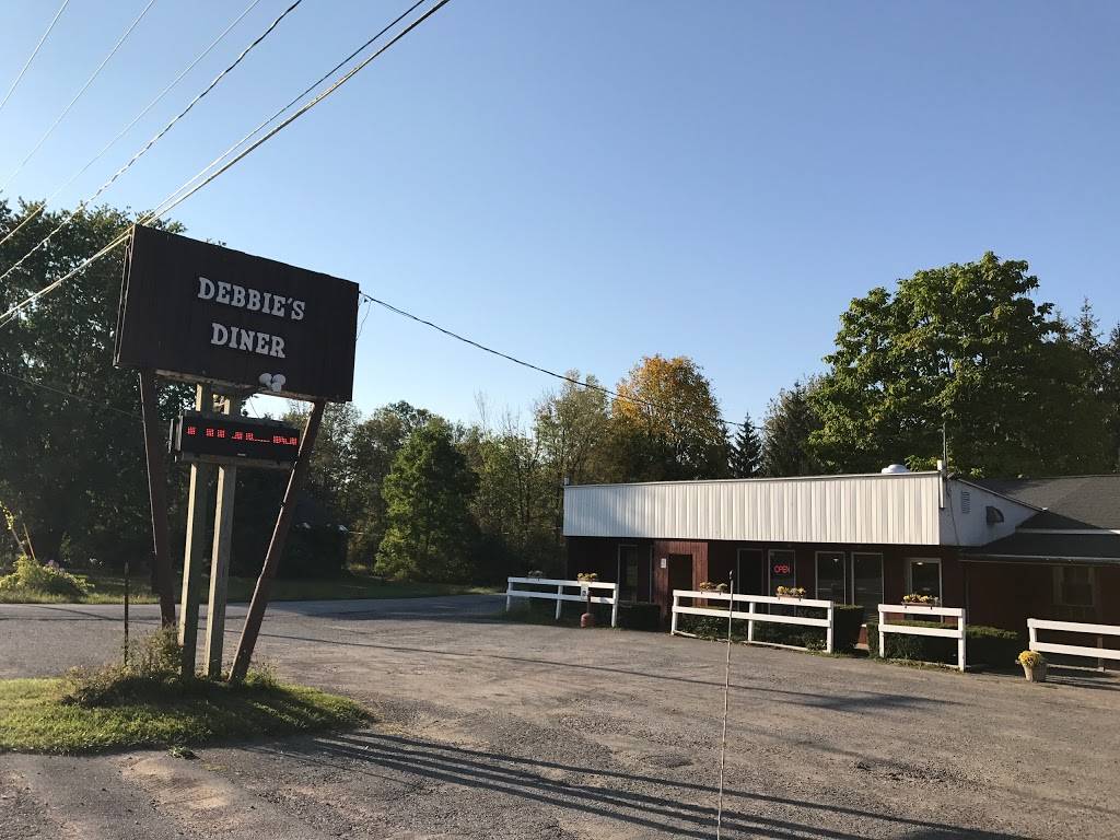 Debbies Diner | restaurant | 2597 NY-31, Canastota, NY 13032, USA | 3156977776 OR +1 315-697-7776