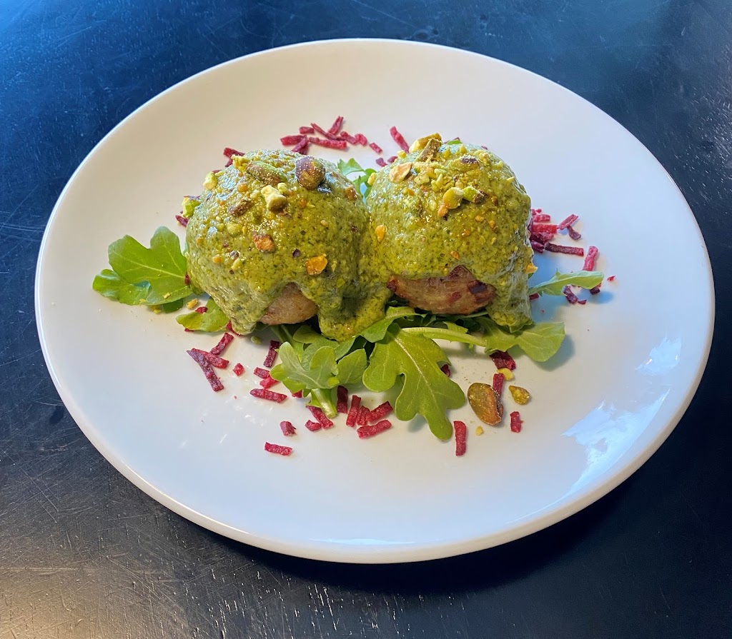 The District Bistro, Martini Bar & Wine Shop | restaurant | 313 N 1st Ave, Sandpoint, ID 83864, USA | 2082658653 OR +1 208-265-8653