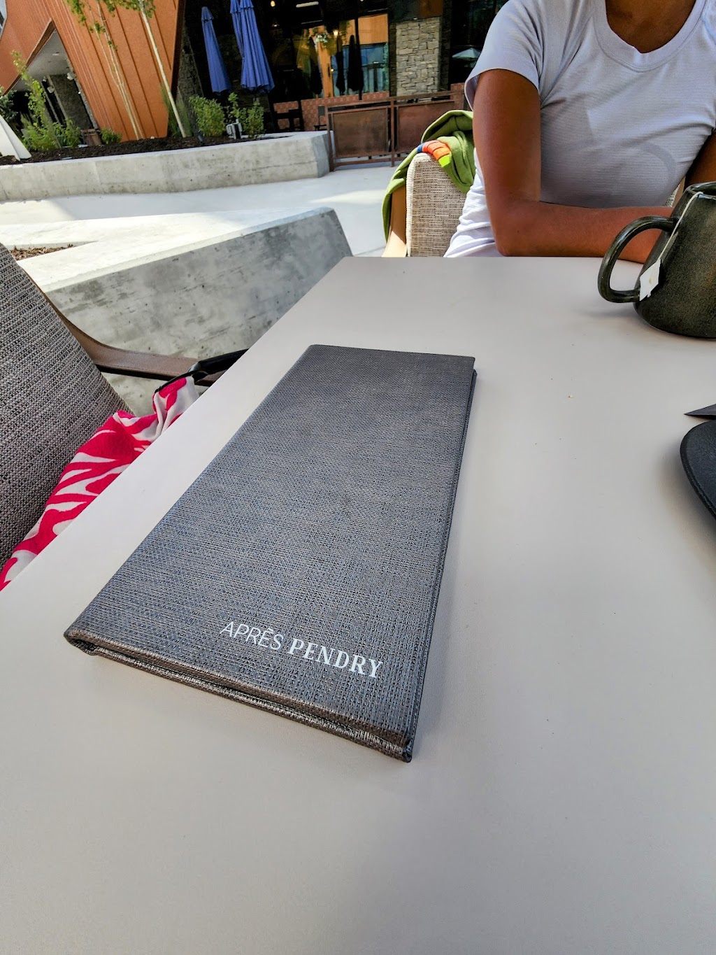 The Pool House | restaurant | 2417 W High Mountain Rd, Park City, UT 84098, USA | 4359626460 OR +1 435-962-6460