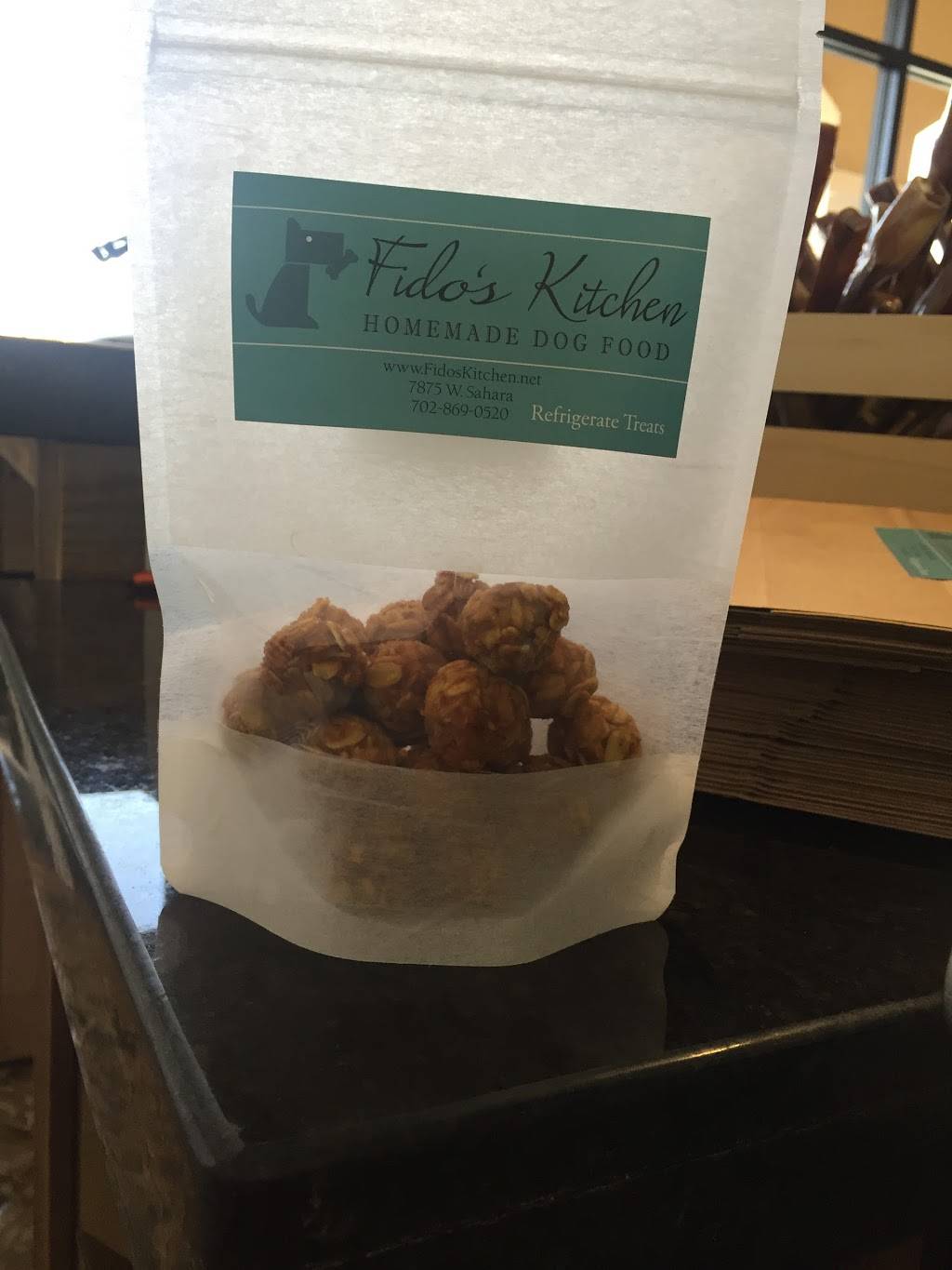 Fidos Kitchen | restaurant | 7875 W Sahara Ave #103, Las Vegas, NV 89117, USA | 7028690520 OR +1 702-869-0520