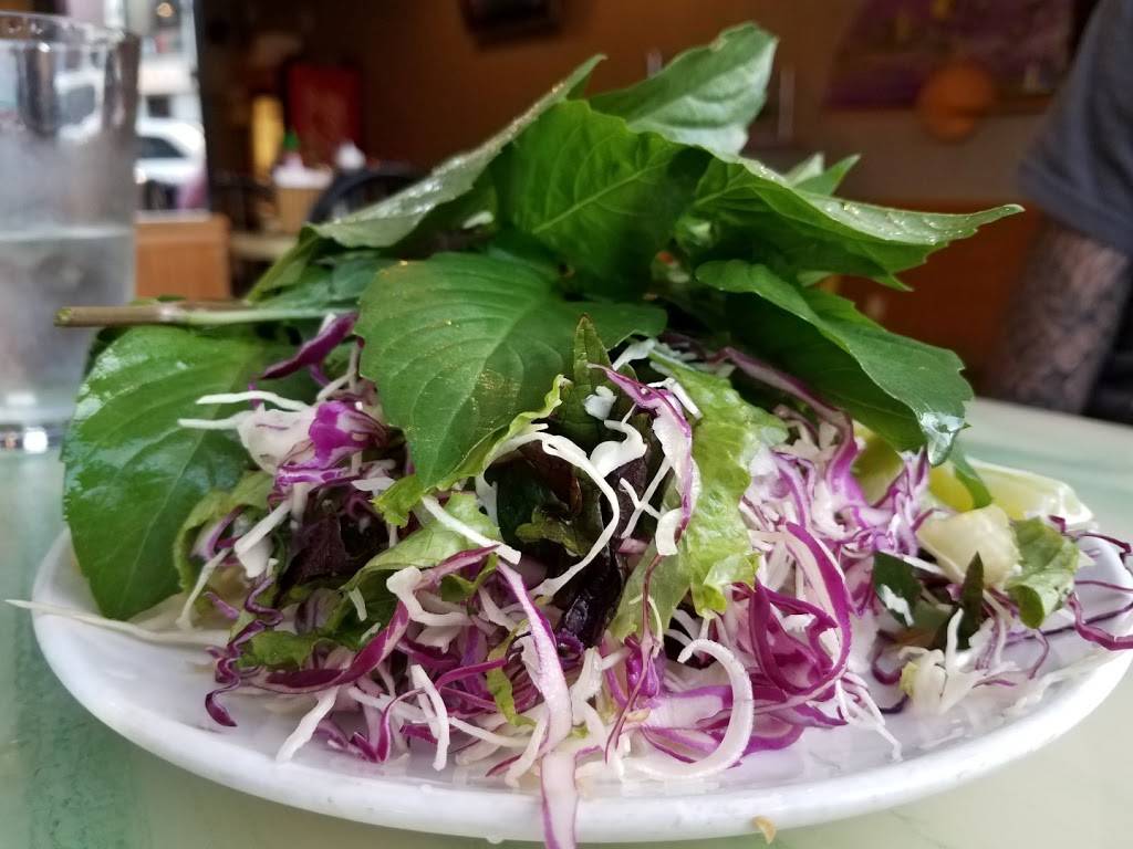 Pho Xe Lua | restaurant | 1021 W Argyle St, Chicago, IL 60640, USA | 7732757512 OR +1 773-275-7512