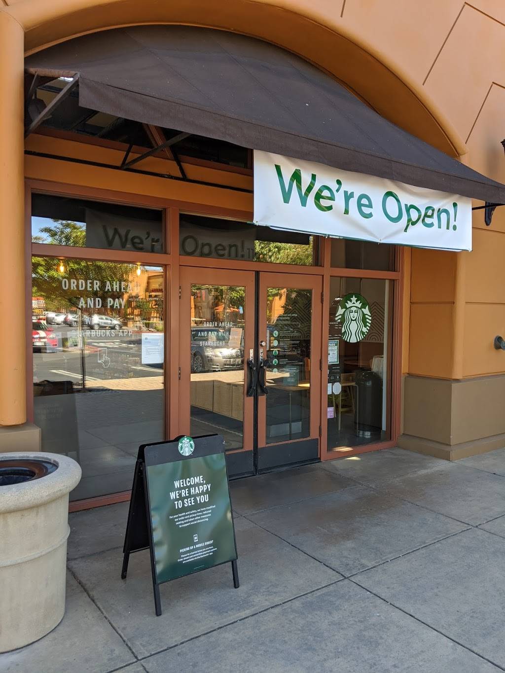 Starbucks | cafe | 8690 Sierra College Blvd #110, Roseville, CA 95661, USA | 9167834149 OR +1 916-783-4149