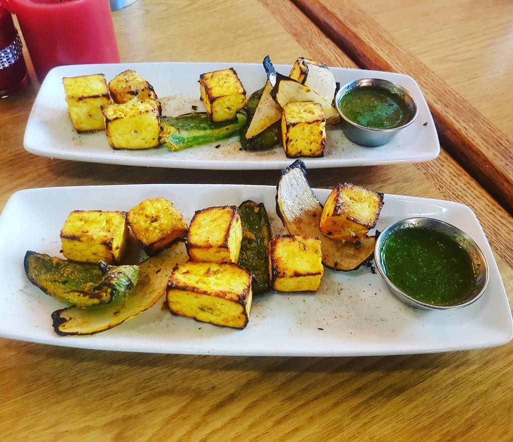 Signature Indian Cuisine | restaurant | 1121 Dundas St E Unit 1A, Whitby, ON L1N 2K4, Canada | 9056657392 OR +1 905-665-7392