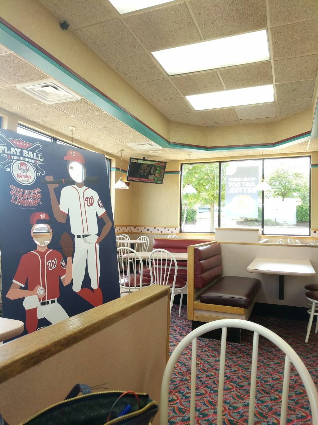 Wendys | restaurant | 8308 Annapolis Rd, New Carrollton, MD 20784, USA | 3017317625 OR +1 301-731-7625