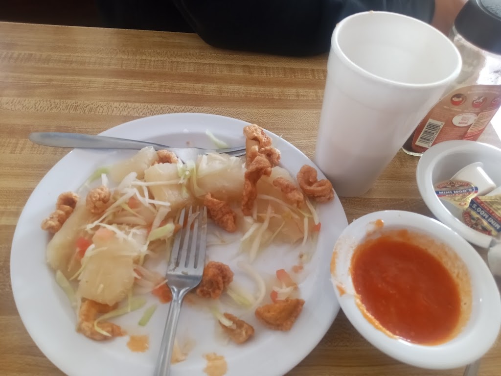 Restaurante Chapin | restaurant | 2500 NE Seward Ave, Topeka, KS 66616, USA | 7852158107 OR +1 785-215-8107