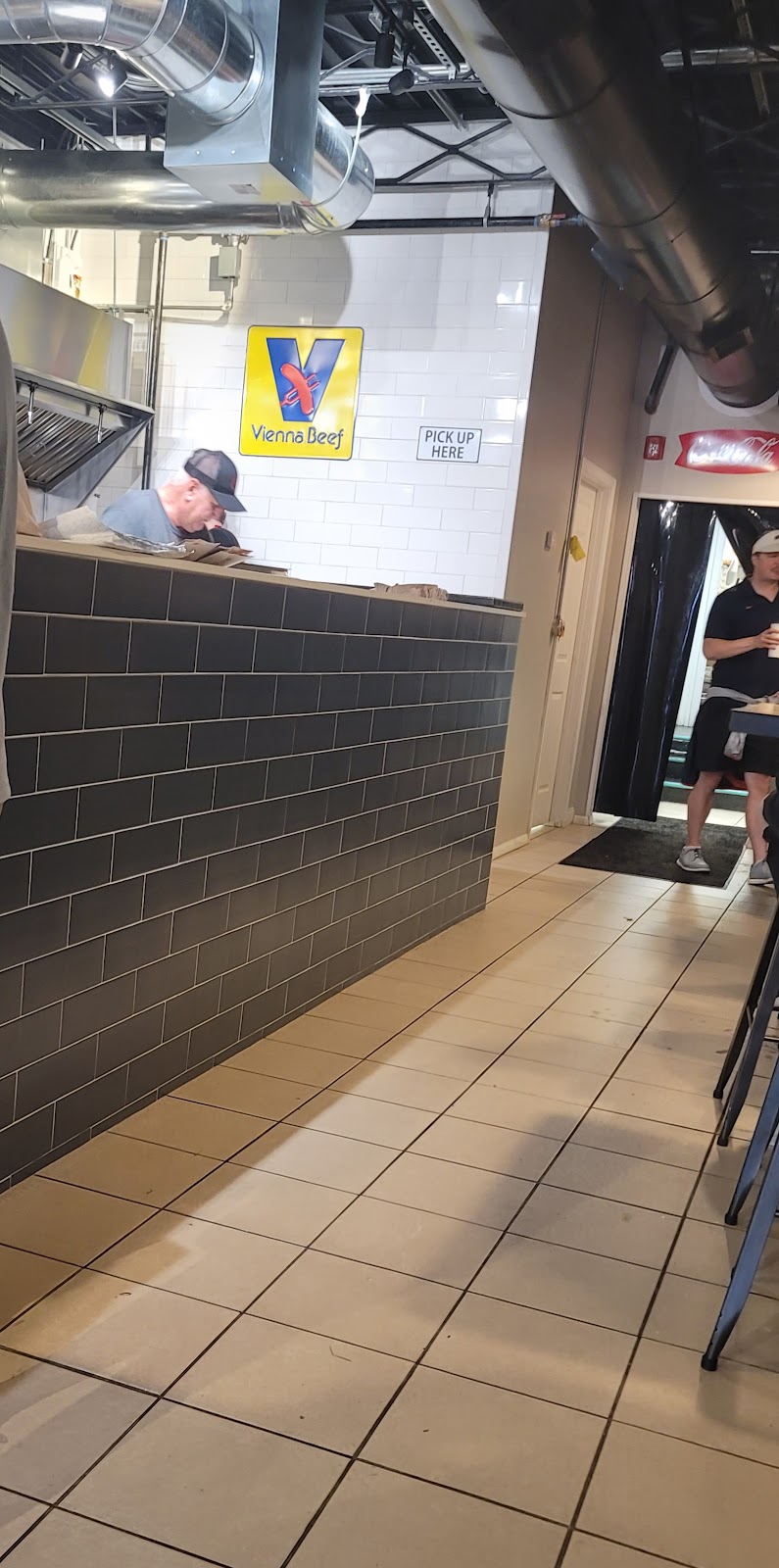 South of Wrigley | restaurant | 472 Southland Dr, Lexington, KY 40503, USA | 8593687709 OR +1 859-368-7709