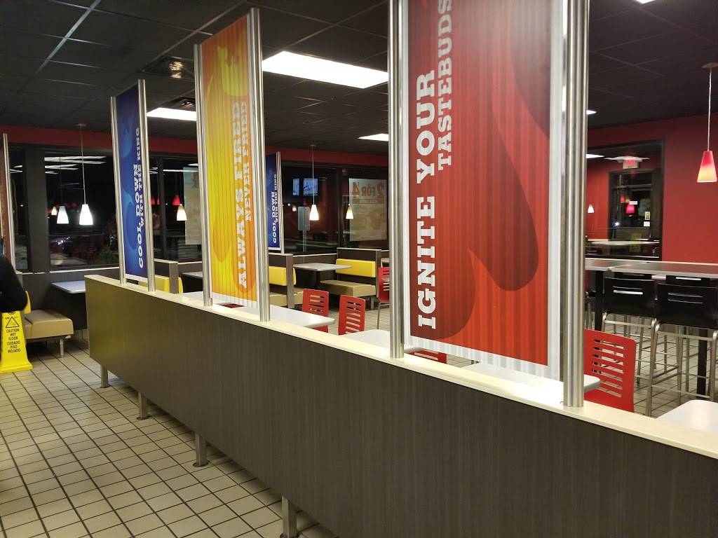 Burger King | restaurant | 3701 Diann Marie Rd, Louisville, KY 40241, USA | 5023390707 OR +1 502-339-0707