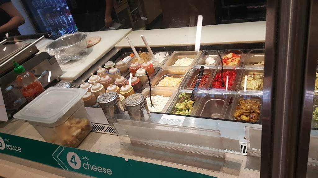 Extreme Pita | restaurant | 1 Paisley Ct, Whitby, ON L1N 9L2, Canada | 9054309900 OR +1 905-430-9900