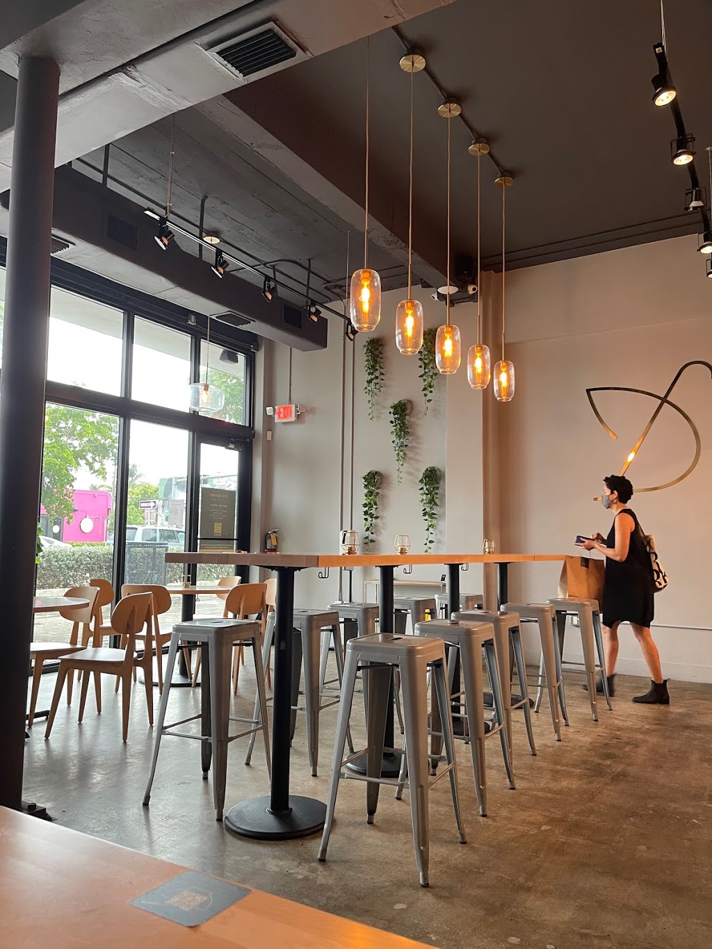 Hachidori Ramen Bar | restaurant | 8222 NE 2nd Ave, Miami, FL 33138, USA | 7864095963 OR +1 786-409-5963