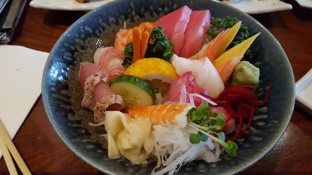 Sake Sushi & Grill | restaurant | 850 N Rose Dr, Placentia, CA 92870, USA | 7145287253 OR +1 714-528-7253