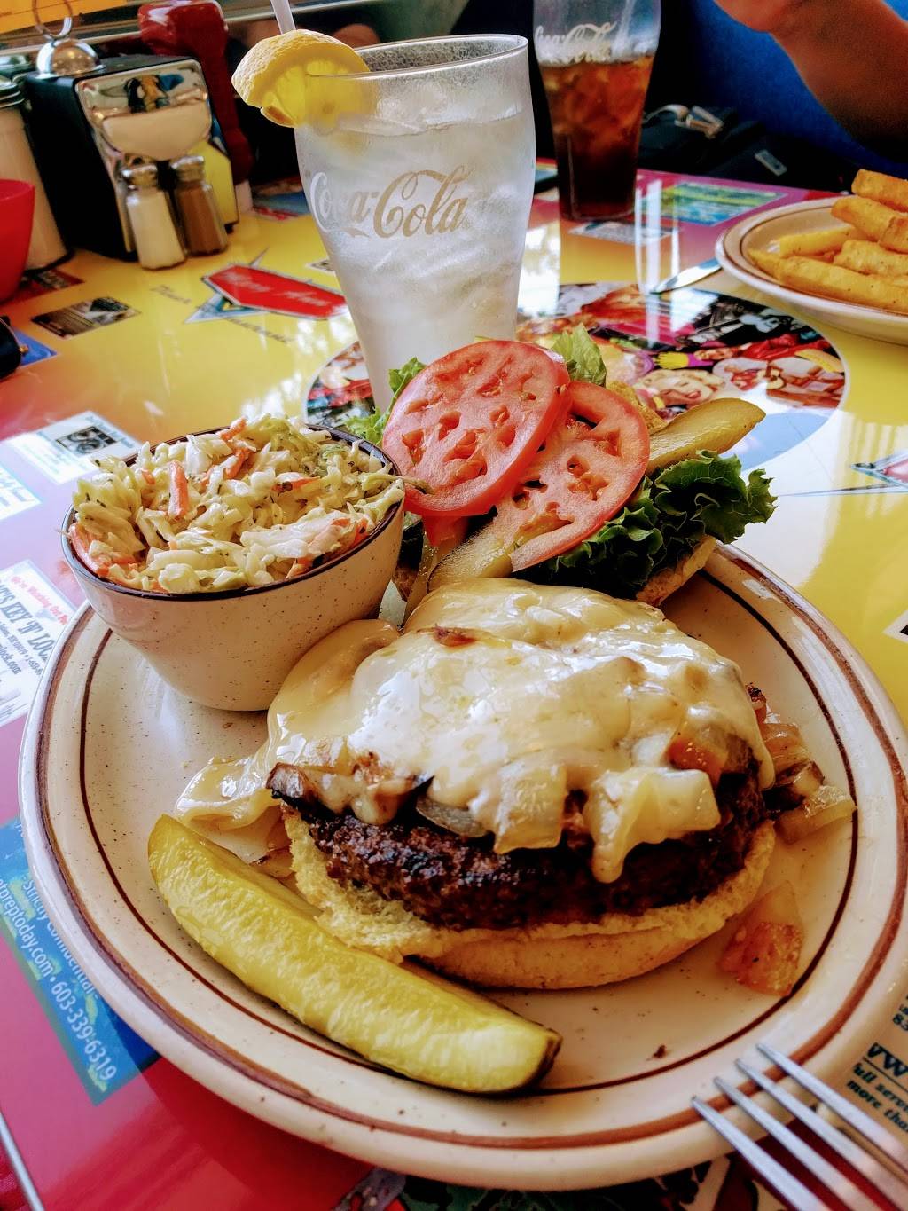 MaryAnns Restaurant | restaurant | 29 E Broadway, Derry, NH 03038, USA | 6034345785 OR +1 603-434-5785