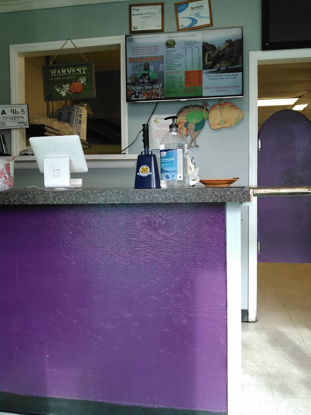 Hickory Tree BBQ | restaurant | 2804 Randleman Rd, Greensboro, NC 27406, USA | 3366176874 OR +1 336-617-6874