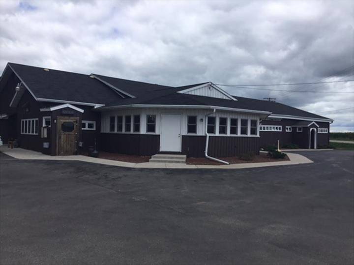 Winklers Westward Ho | restaurant | 4905 County Hwy S, Oshkosh, WI 54904, USA | 9202332511 OR +1 920-233-2511