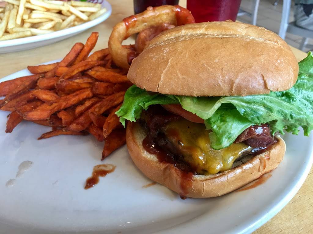 Flipside Burgers, Fries and Shakes | restaurant | 3401 Lakeshore Ave, Oakland, CA 94610, USA | 5108797195 OR +1 510-879-7195