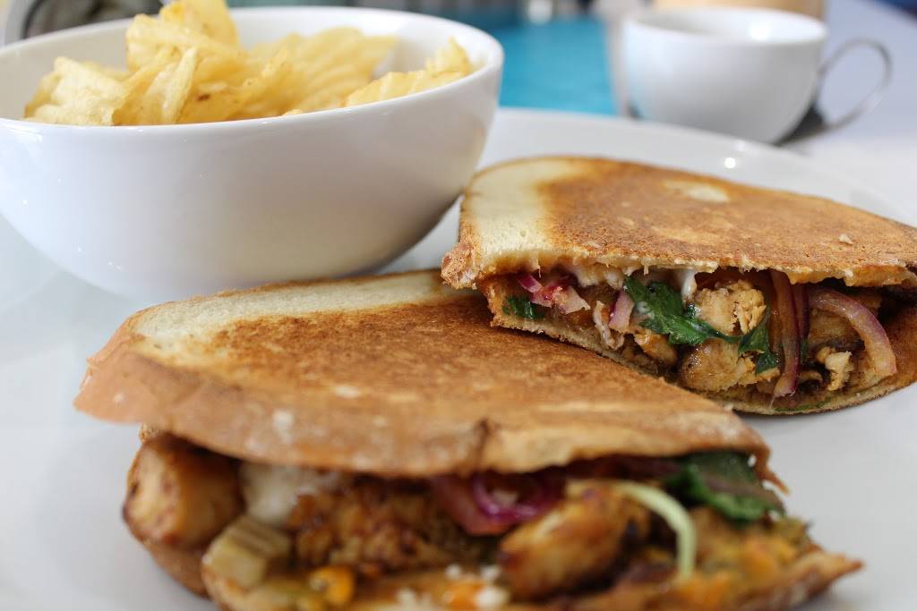 The Modern Tea Room | cafe | 705 W Lancaster Blvd, Lancaster, CA 93534, USA | 6619414616 OR +1 661-941-4616