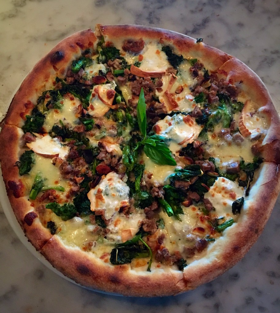 Pulcinella Wood-Fired Pizza | restaurant | 640 Federal Rd, Brookfield, CT 06804, USA | 2037400055 OR +1 203-740-0055
