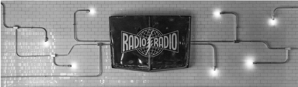 Radio Radio | restaurant | 24 Clinton Ave, Huntington, NY 11743, USA | 6319232622 OR +1 631-923-2622