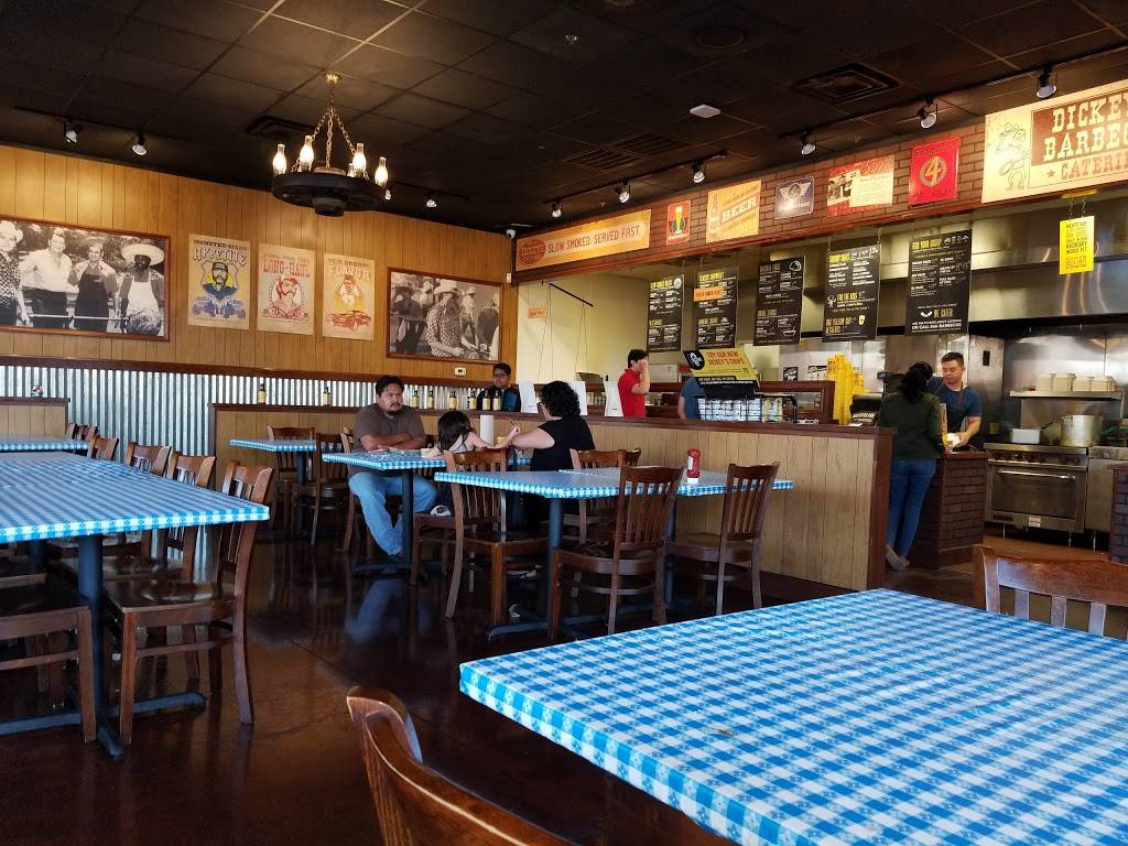 Dickeys Barbecue Pit | restaurant | 3710 S Carrier Pkwy, Grand Prairie, TX 75052, USA | 9723189659 OR +1 972-318-9659