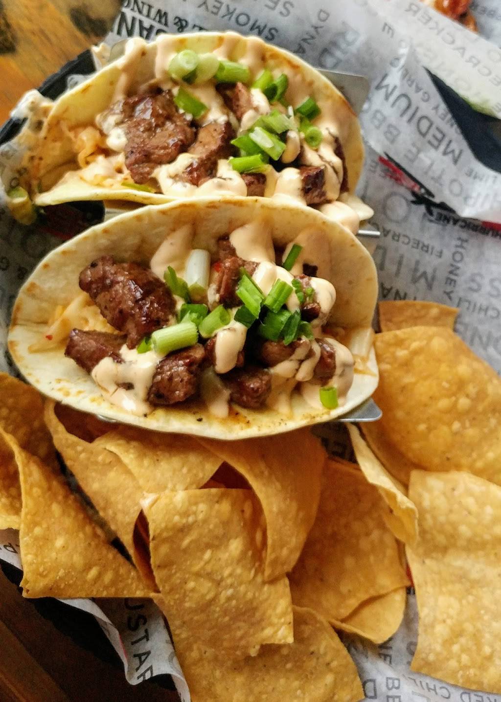 Hurricane Grill & Wings | meal takeaway | 15500 SW 88th St, Miami, FL 33196, USA | 3053835601 OR +1 305-383-5601