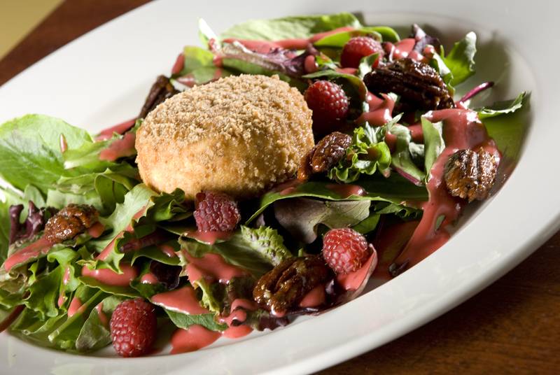 Not Your Average Joes | restaurant | 1845 Fountain Dr, Reston, VA 20190, USA | 5712348200 OR +1 571-234-8200