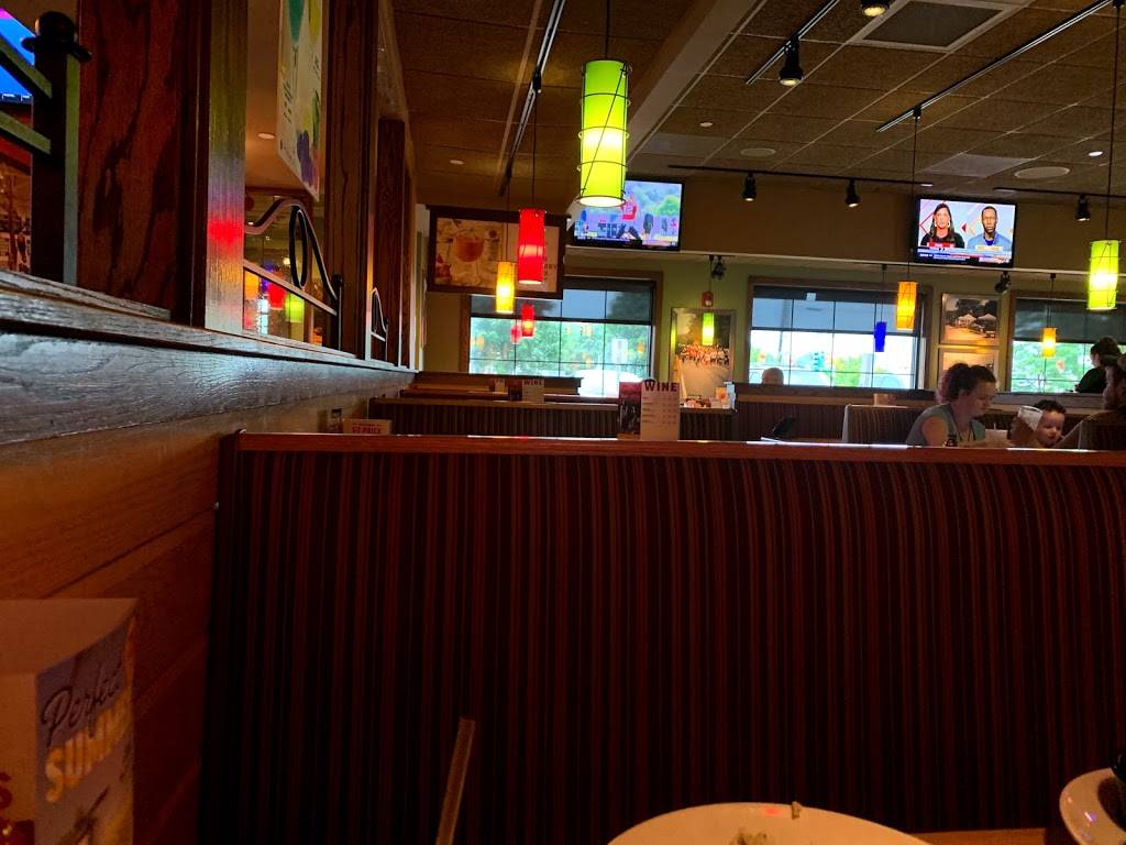 Applebees Grill + Bar | restaurant | 990 Providence Hwy, Walpole, MA 02081, USA | 5086607628 OR +1 508-660-7628