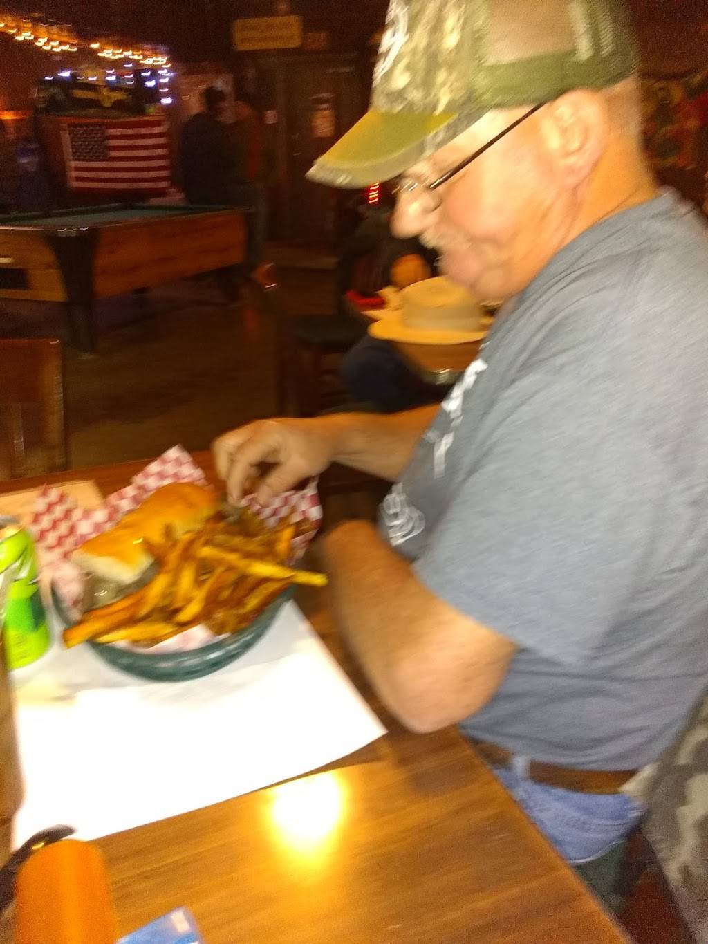 Ricks Place | restaurant | 3551 Darlington Rd, Darlington, PA 16115, USA | 7248272004 OR +1 724-827-2004