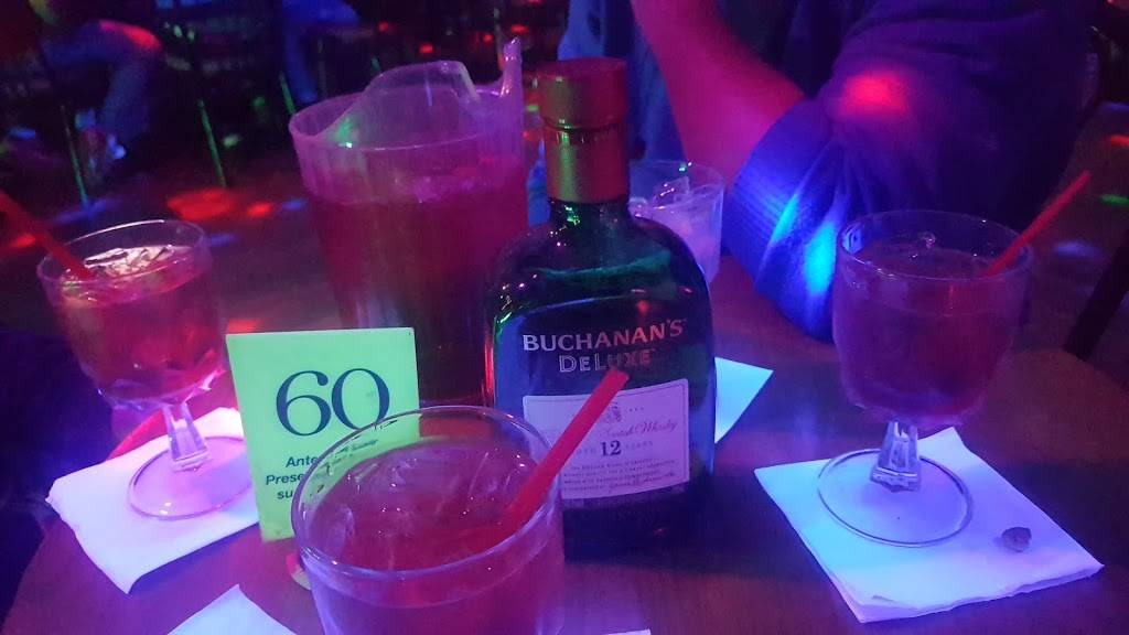 El Rumbero | restaurant | 8205 Northern Blvd, Flushing, NY 11372, USA | 7188033125 OR +1 718-803-3125