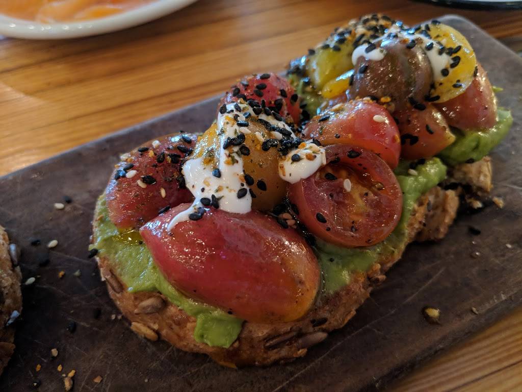 Pinewood Social | restaurant | 33 Peabody St, Nashville, TN 37210, USA | 6157518111 OR +1 615-751-8111