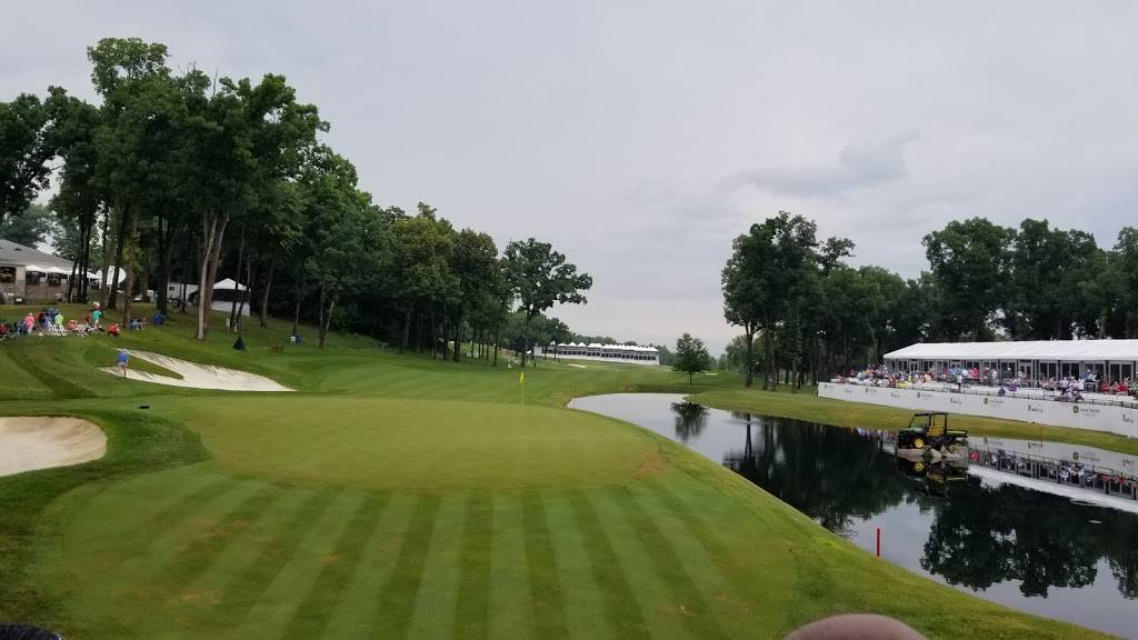 TPC Deere Run | restaurant | 3100 Heather Knoll, Silvis, IL 61282, USA | 3097966000 OR +1 309-796-6000