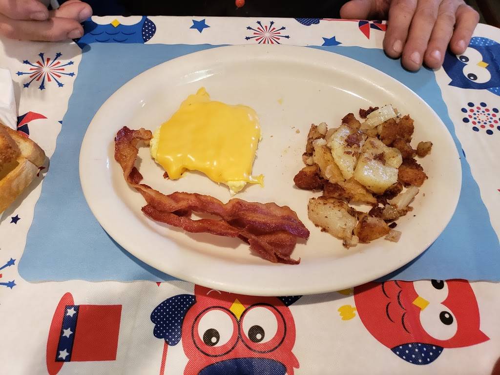 Edgerock Cafe | restaurant | 2307 Sparrows Point Rd, Sparrows Point, MD 21219, USA | 4103881060 OR +1 410-388-1060