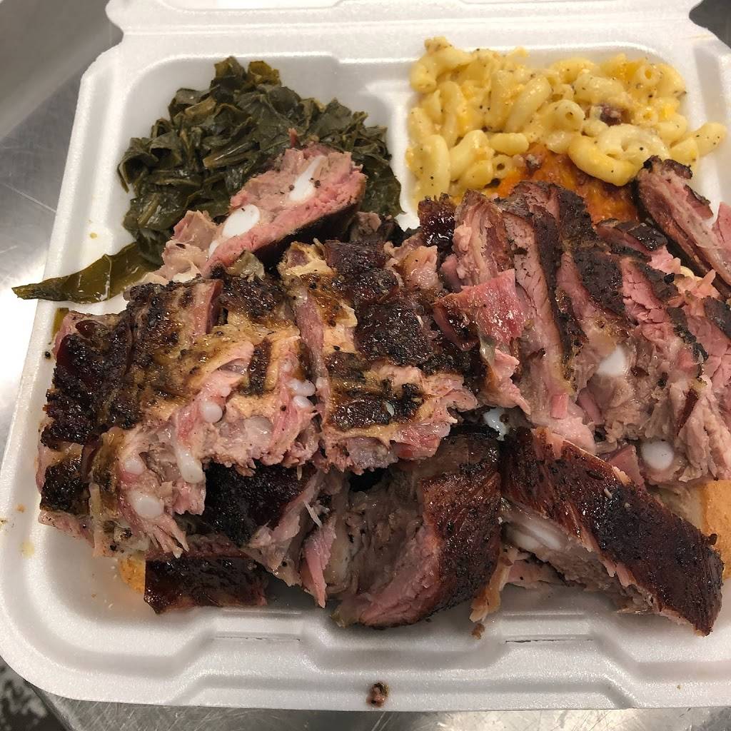 Dilworths BBQ | restaurant | 1544 Wellborn Rd #9, Lithonia, GA 30058, USA | 6783953043 OR +1 678-395-3043