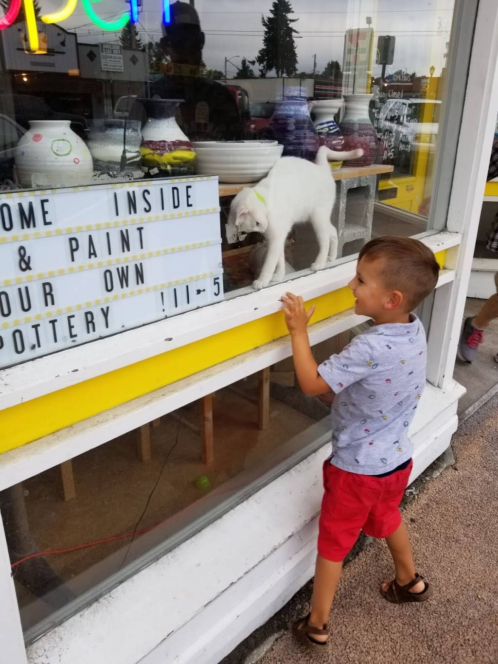 The Amarillo Restaurant and Tavern | meal takeaway | 116 E Main St, Monroe, WA 98272, USA | 3602178484 OR +1 360-217-8484