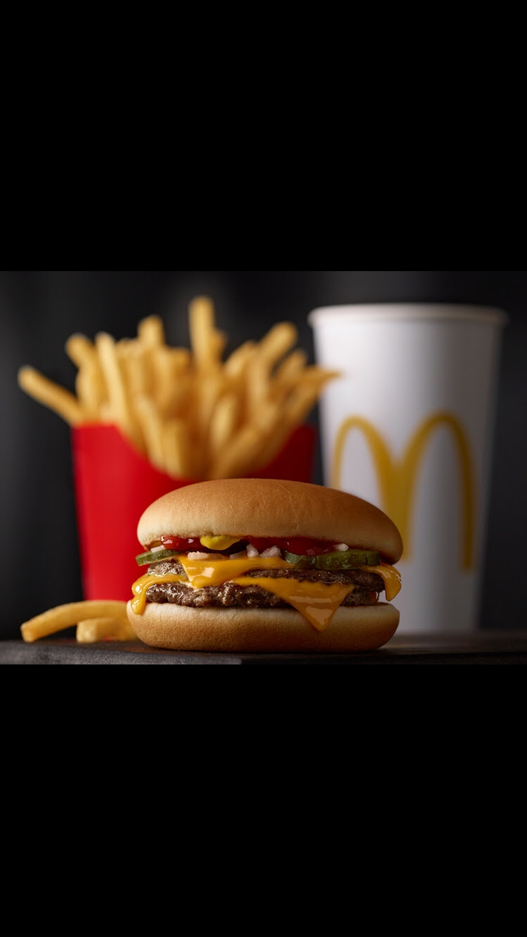 Subway | restaurant | 2522 Santa Barbara Blvd, Cape Coral, FL 33914, USA | 2395731210 OR +1 239-573-1210