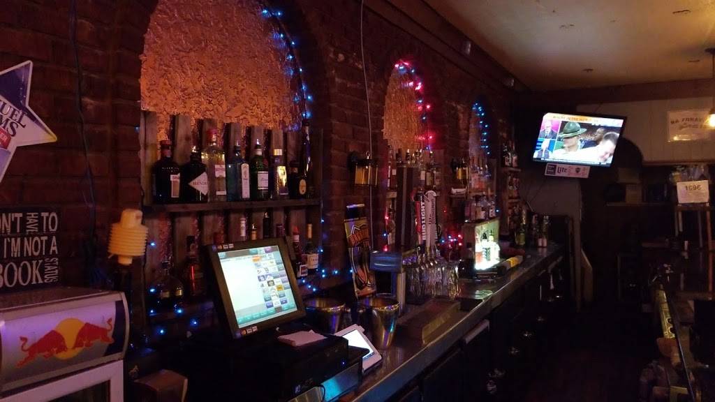 Drayton Station | restaurant | 4195 Dixie Hwy, Waterford Twp, MI 48329, USA | 2487421982 OR +1 248-742-1982