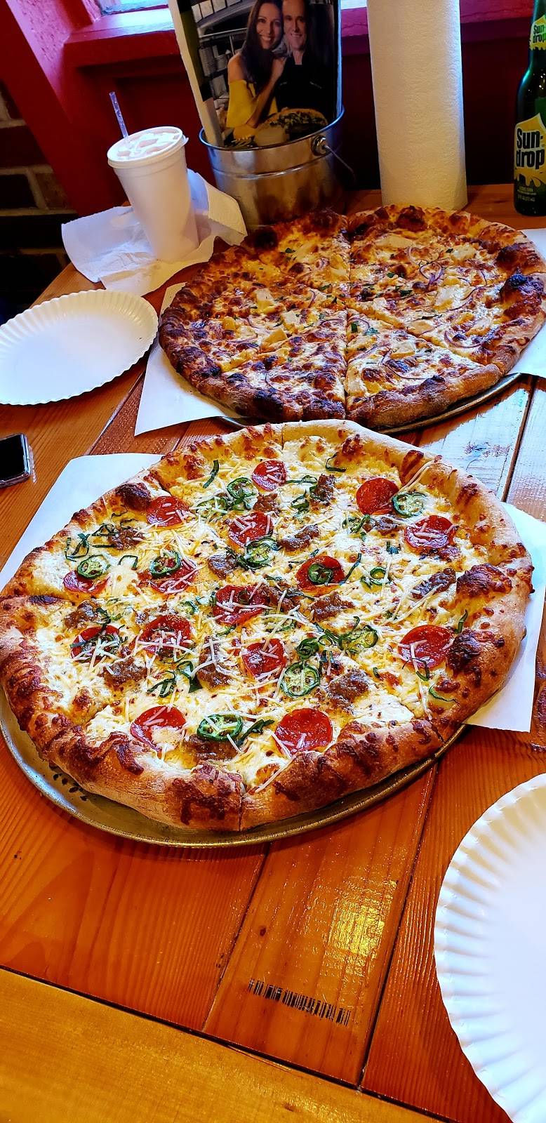 Fat Joes Pizzeria | restaurant | 1716 Grand Ave, Wausau, WI 54403, USA | 7152980902 OR +1 715-298-0902