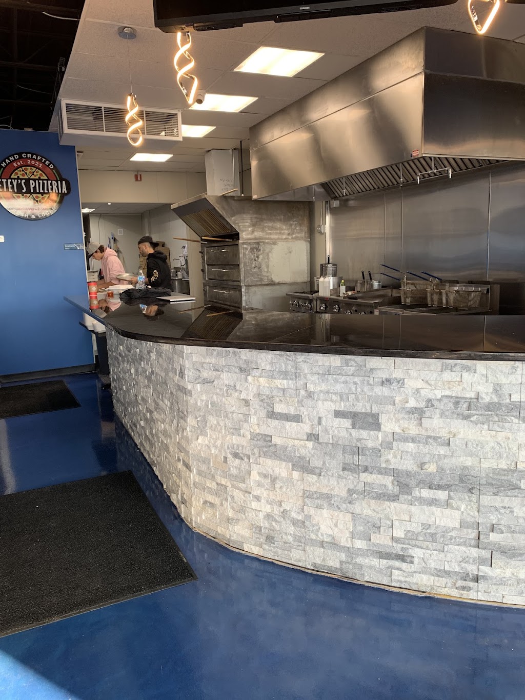 Peteys Pizzeria | restaurant | 30830 Ryan Rd, Warren, MI 48092, USA | 5868061030 OR +1 586-806-1030